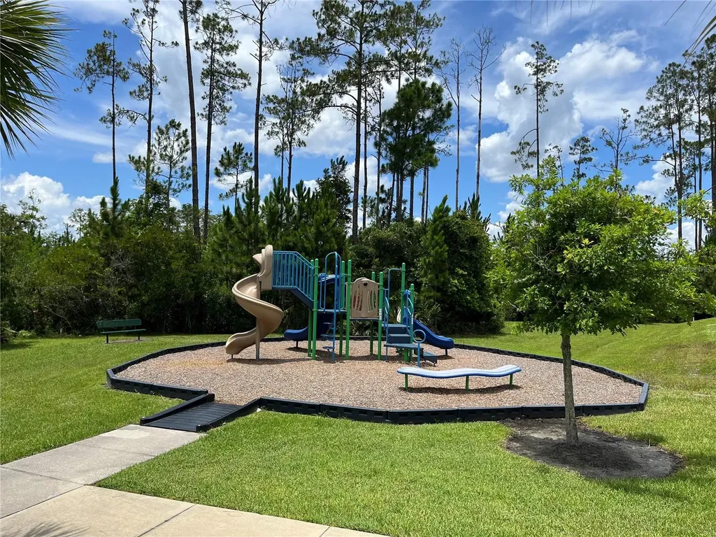 111 S Hummingbird Place Palm Coast FL 32164