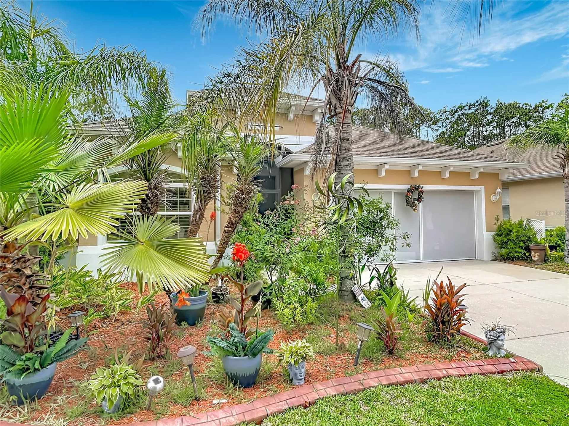 111 S Hummingbird Place Palm Coast FL 32164