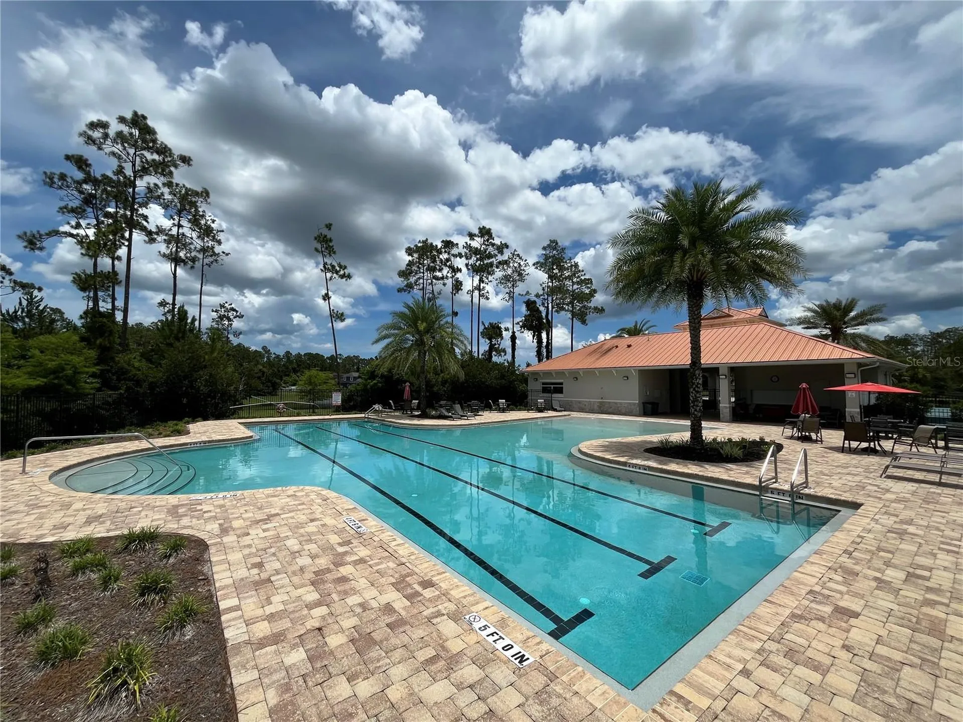 111 S Hummingbird Place Palm Coast FL 32164