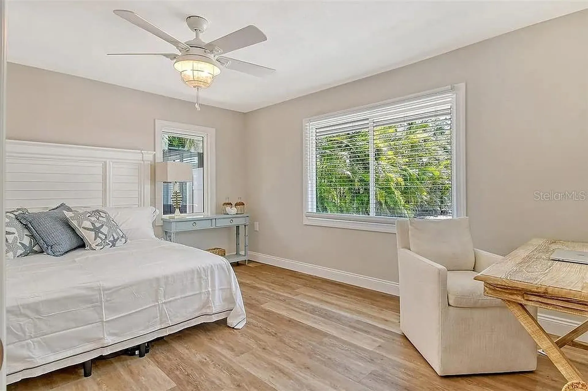 4852 Featherbed Lane Sarasota FL 34242