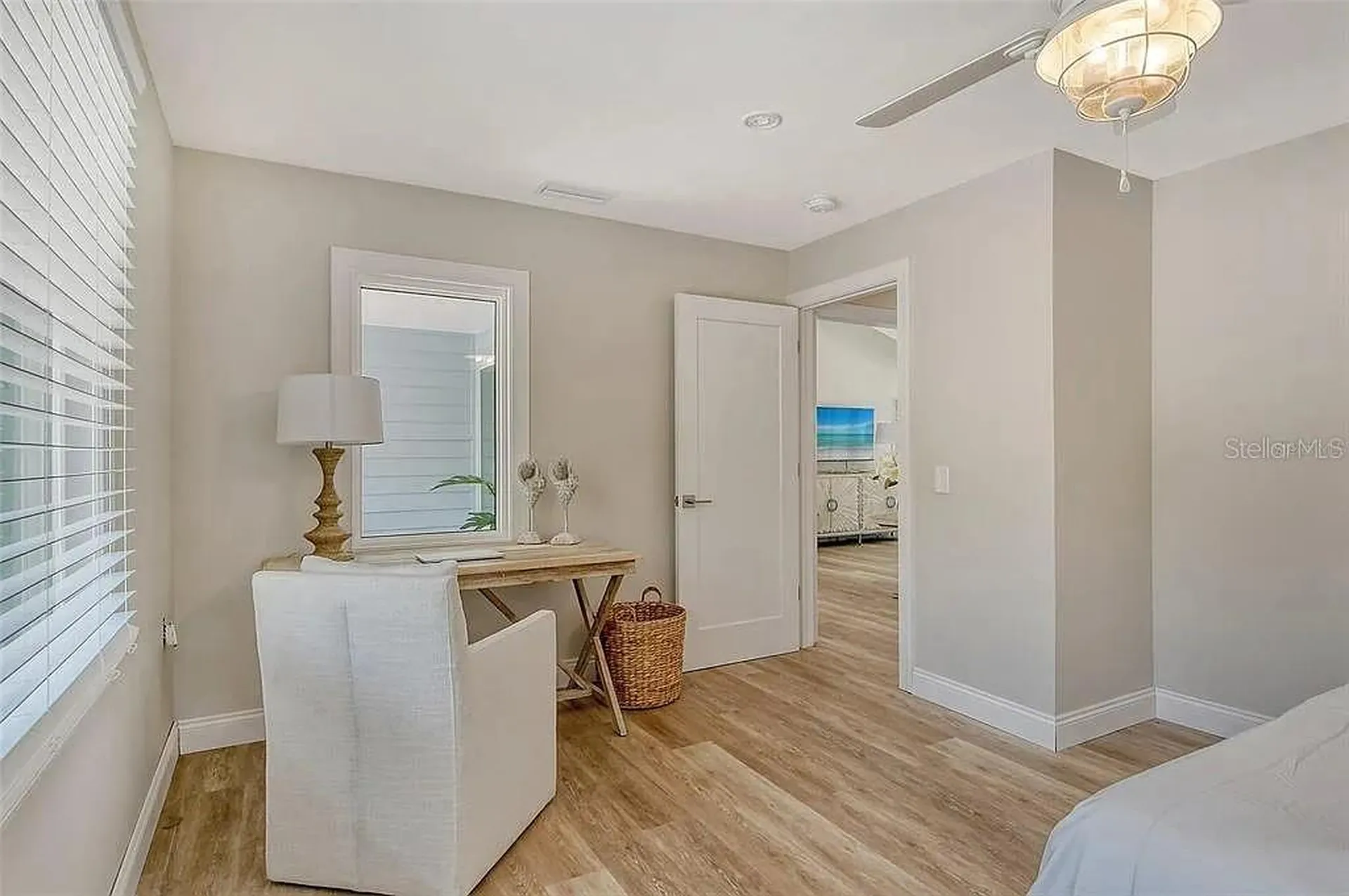 4852 Featherbed Lane Sarasota FL 34242