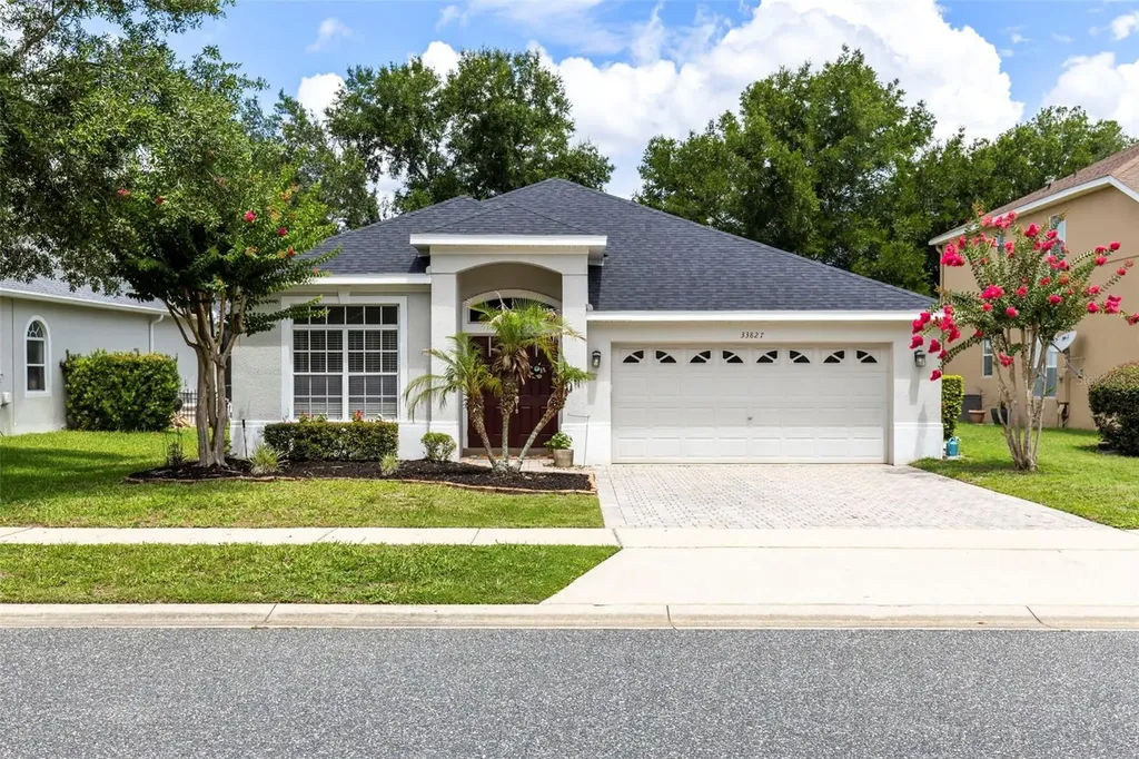 33827 Terragona Drive Sorrento FL 32776