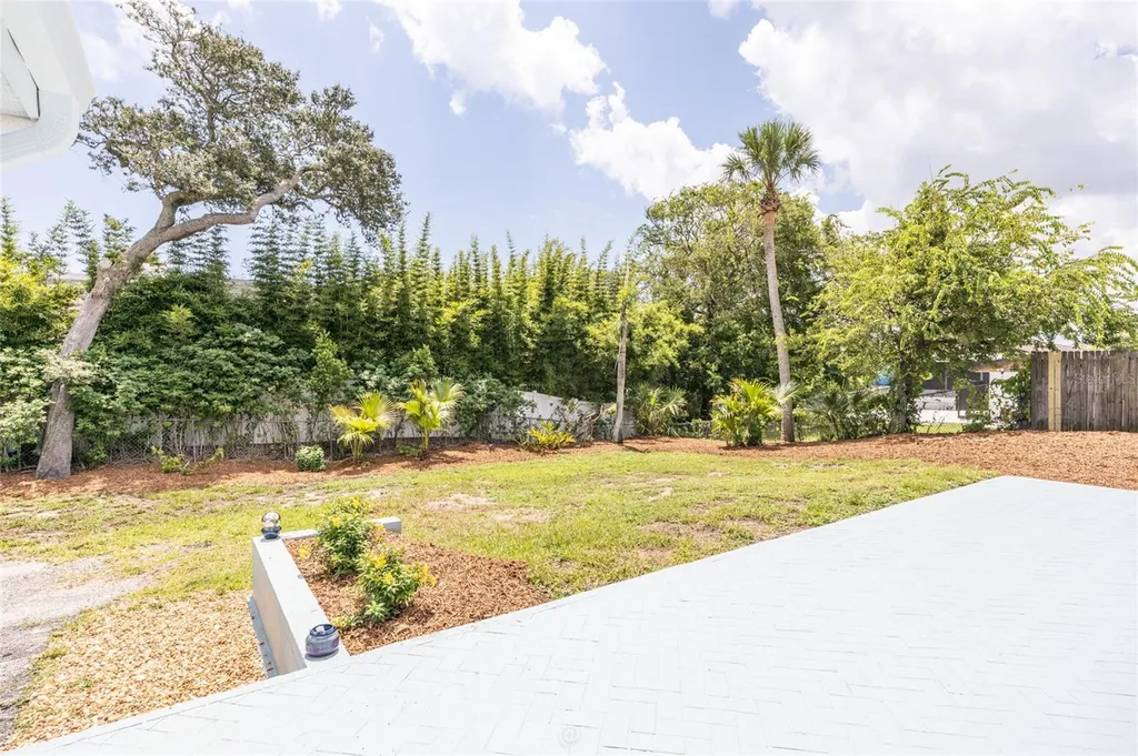 1460 N Peninsula Drive Daytona Beach FL 32118