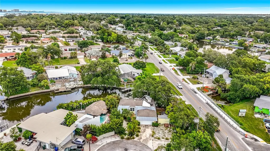 3511 North Circle Largo FL 33770