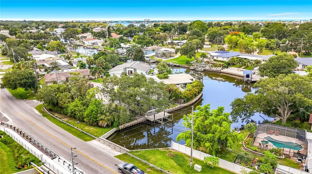 3511 North Circle Largo FL 33770