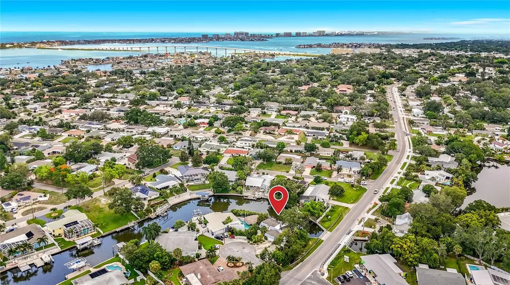 3511 North Circle Largo FL 33770