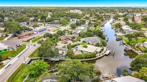 3511 North Circle Largo FL 33770