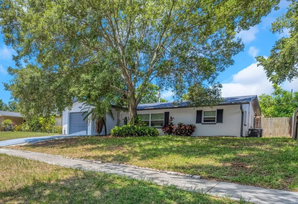1806 Vancouver Drive Clearwater FL 33756