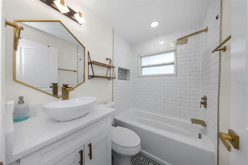 1806 Vancouver Drive Clearwater FL 33756