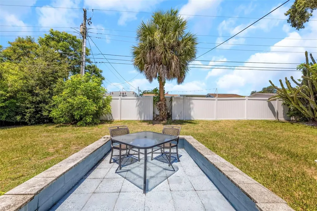 1806 Vancouver Drive Clearwater FL 33756