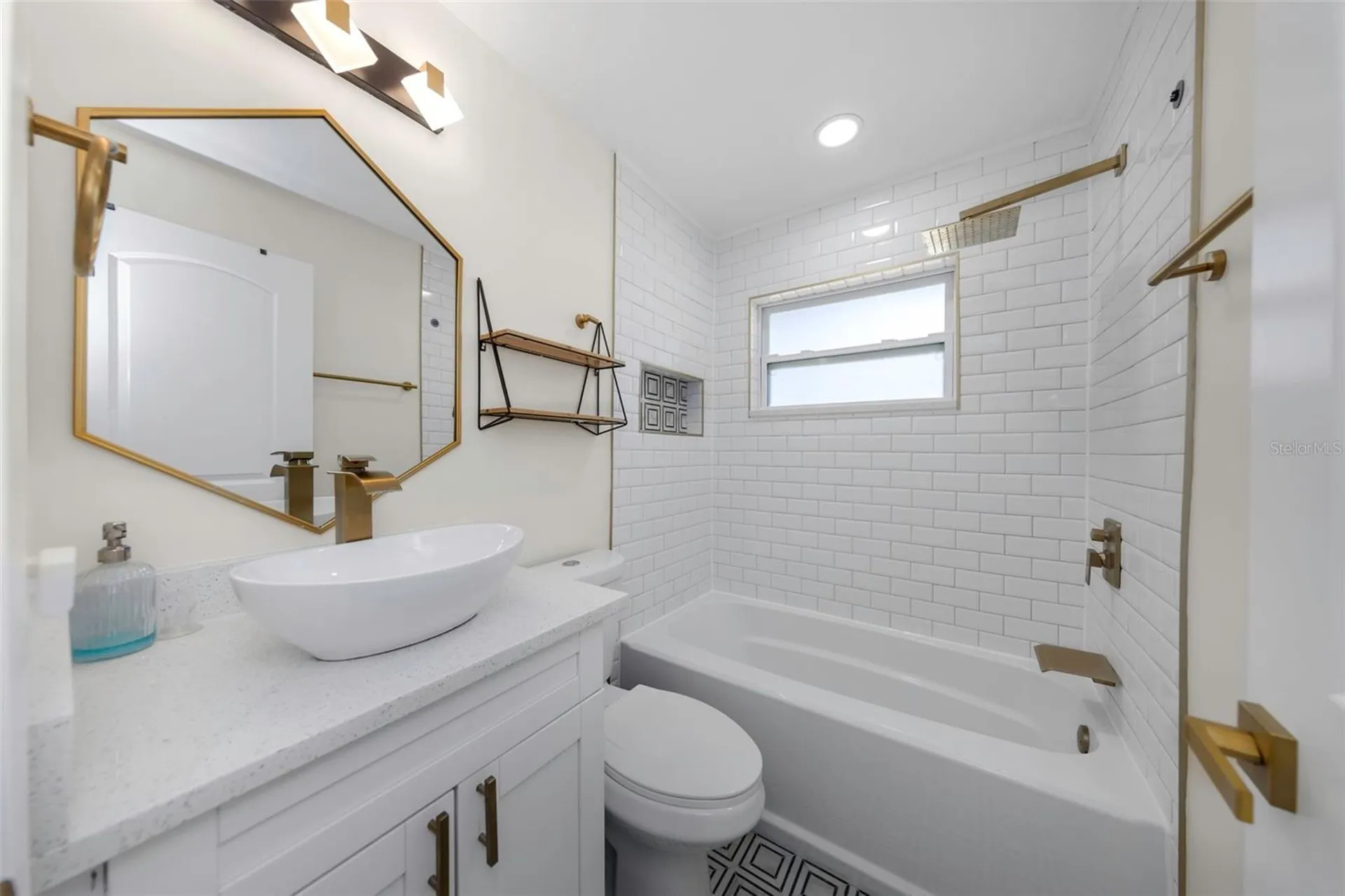 1806 Vancouver Drive Clearwater FL 33756