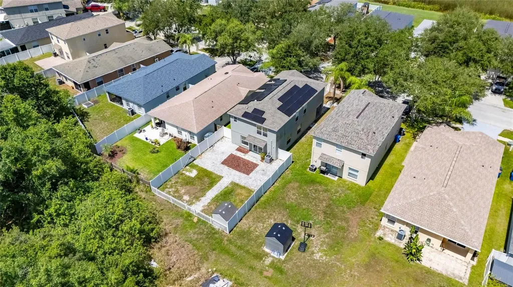 7842 Carriage Pointe Drive Gibsonton FL 33534