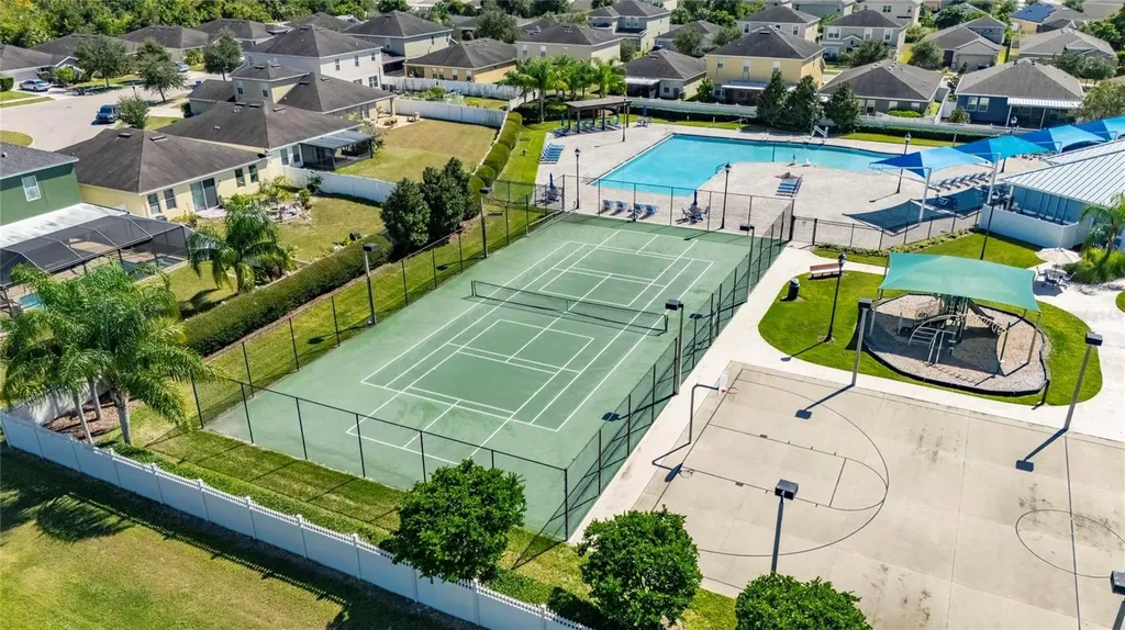 7842 Carriage Pointe Drive Gibsonton FL 33534