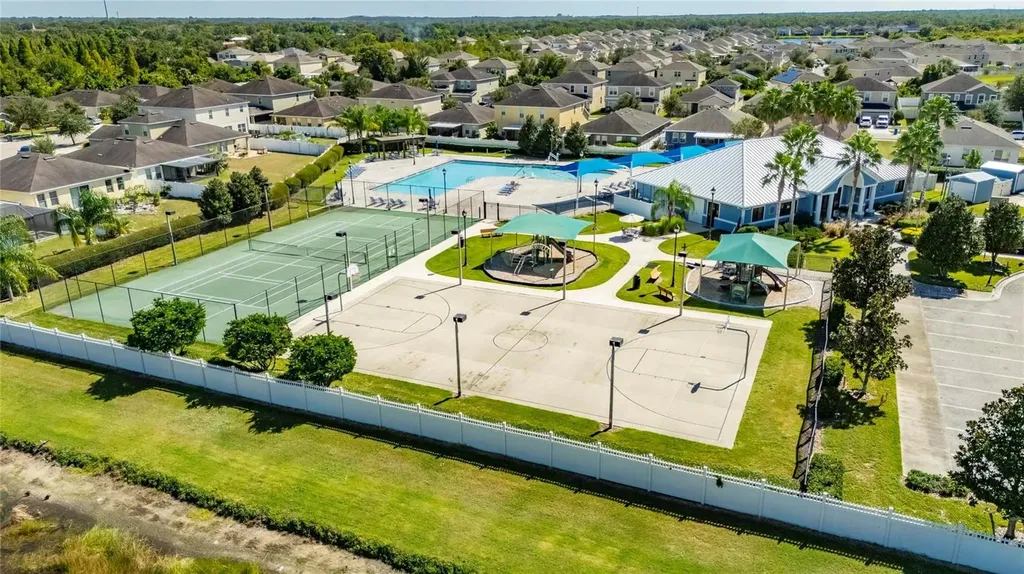 7842 Carriage Pointe Drive Gibsonton FL 33534