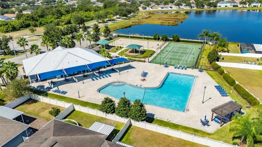 7842 Carriage Pointe Drive Gibsonton FL 33534