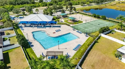 7842 Carriage Pointe Drive Gibsonton FL 33534