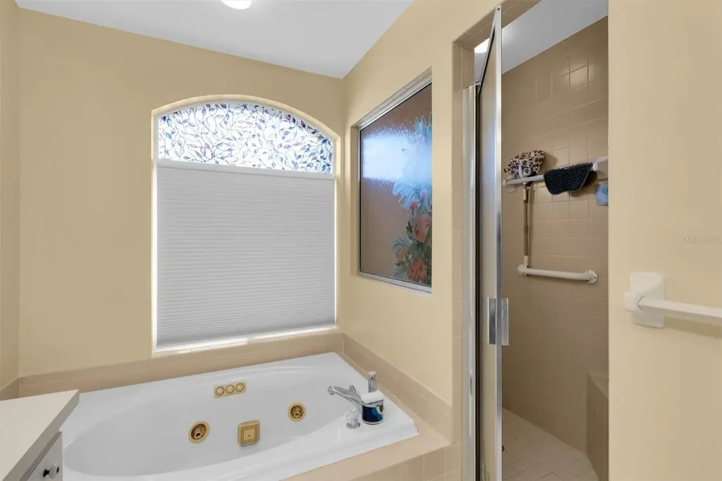 8303 Coral Creek Loop Hudson FL 34667