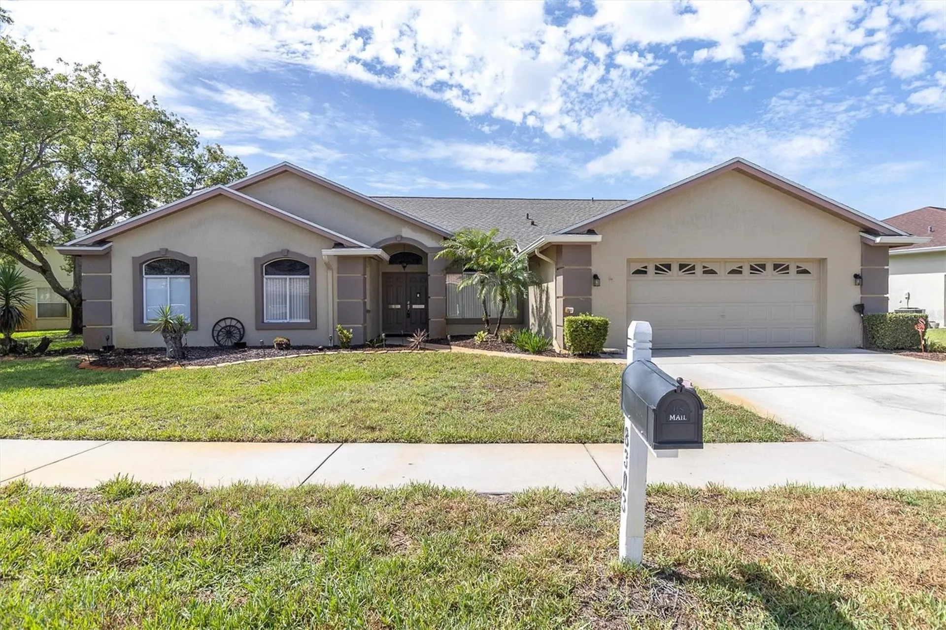 8303 Coral Creek Loop Hudson FL 34667