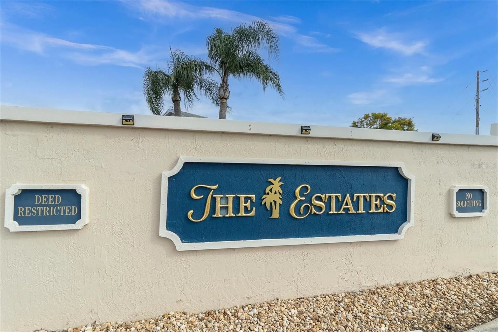 8303 Coral Creek Loop Hudson FL 34667