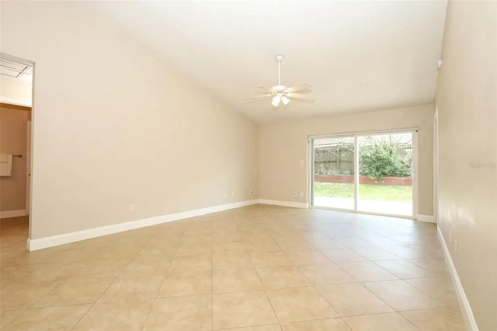 1047 Abell Circle Oviedo FL 32765