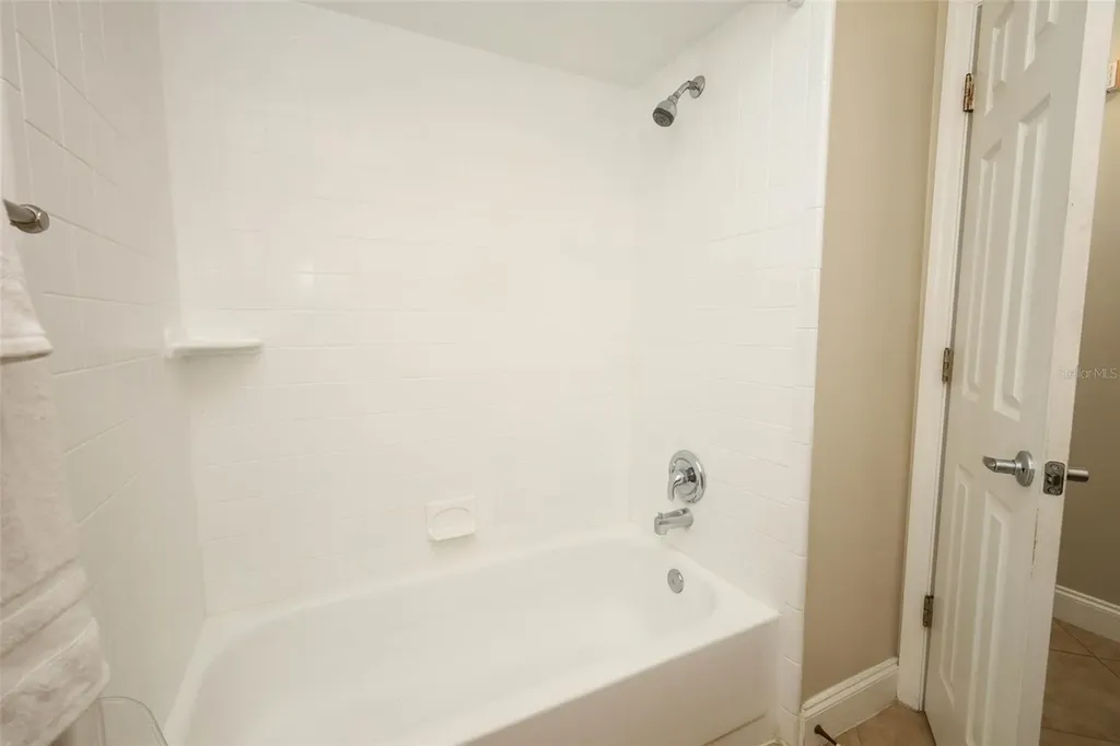1047 Abell Circle Oviedo FL 32765