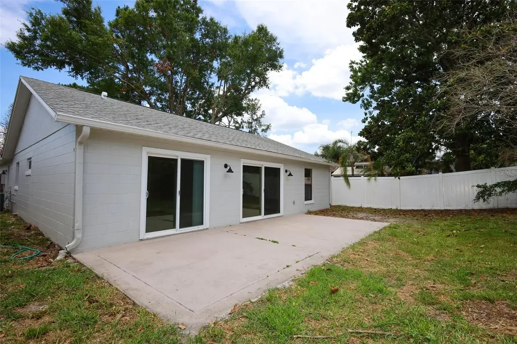 1047 Abell Circle Oviedo FL 32765