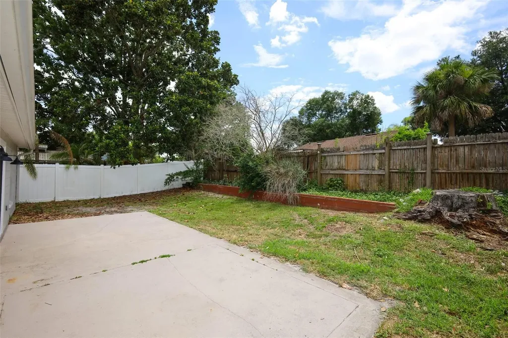 1047 Abell Circle Oviedo FL 32765