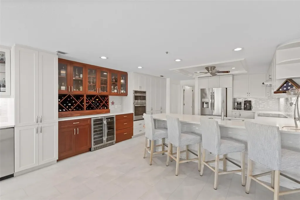 2450 Harbourside Drive Longboat Key FL 34228