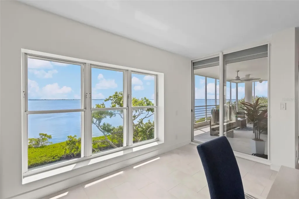 2450 Harbourside Drive Longboat Key FL 34228