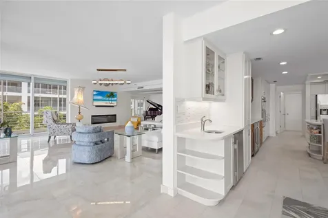 2450 Harbourside Drive Longboat Key FL 34228