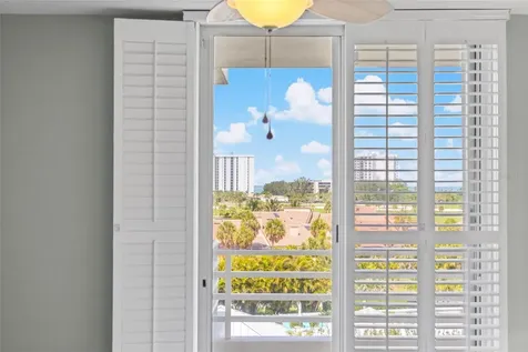 2450 Harbourside Drive Longboat Key FL 34228
