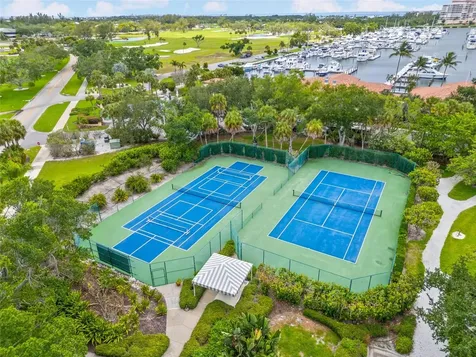 2450 Harbourside Drive Longboat Key FL 34228