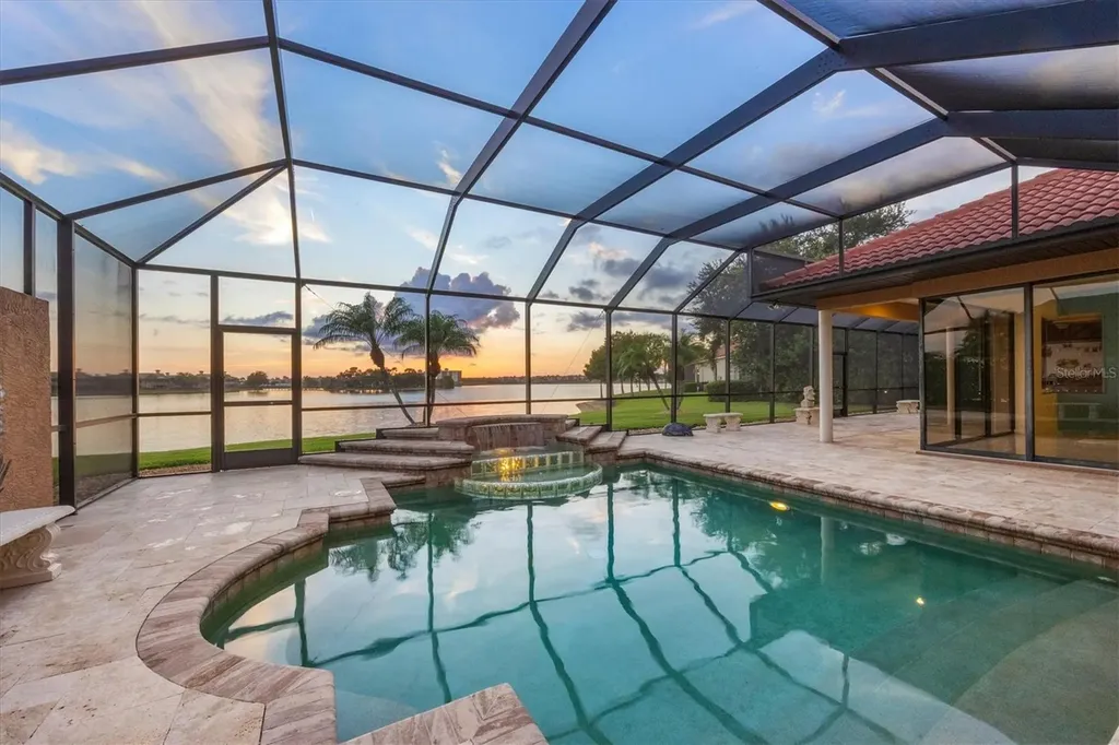6610 Windjammer Place Bradenton FL 34202