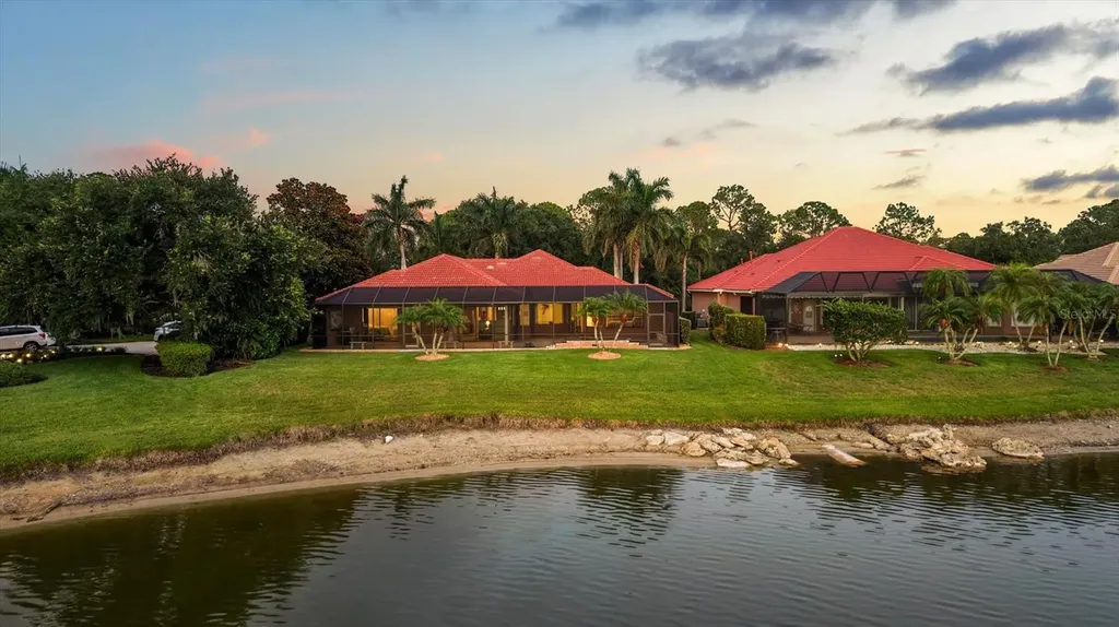 6610 Windjammer Place Bradenton FL 34202