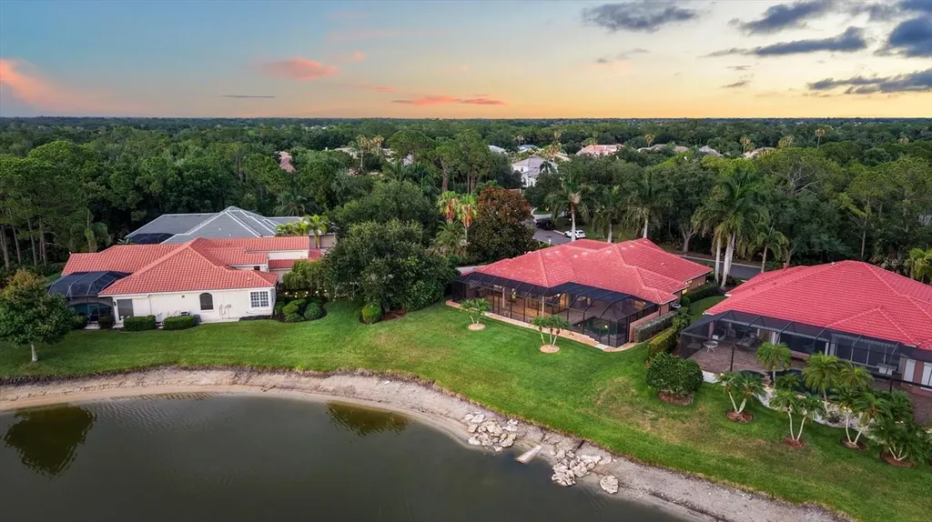 6610 Windjammer Place Bradenton FL 34202