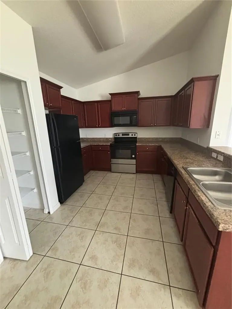 4030 Marina Isle Drive Kissimmee FL 34746