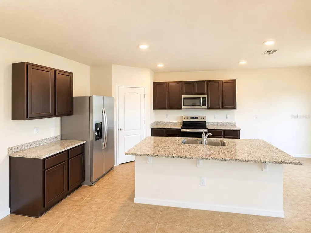 2347 Aquiline Nest Street Eagle Lake FL 33839