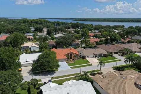3909 Tarian Court Palm Harbor FL 34684