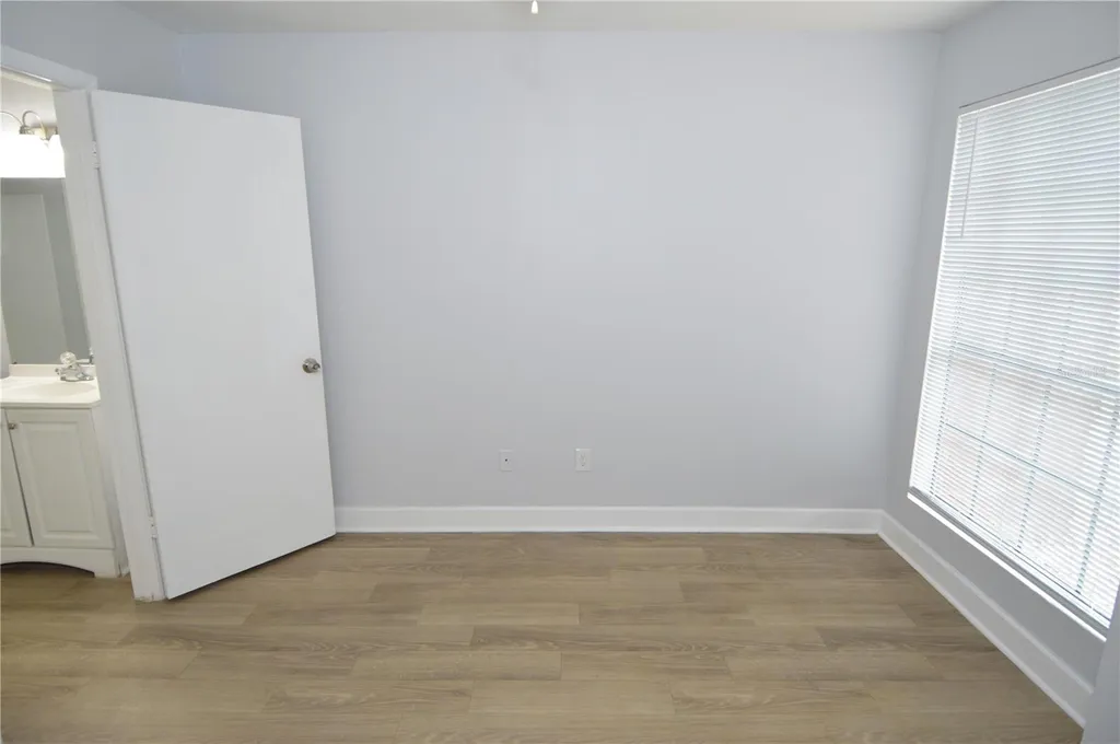 8758 Mallard Reserve Drive Tampa FL 33614