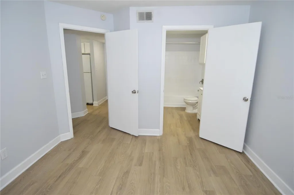 8758 Mallard Reserve Drive Tampa FL 33614