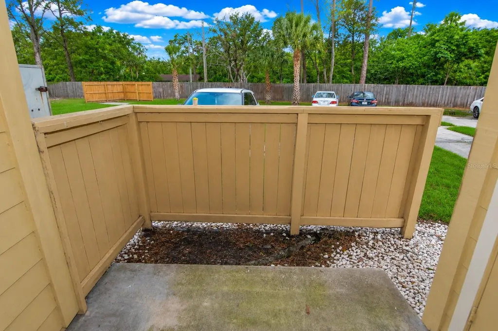 8758 Mallard Reserve Drive Tampa FL 33614