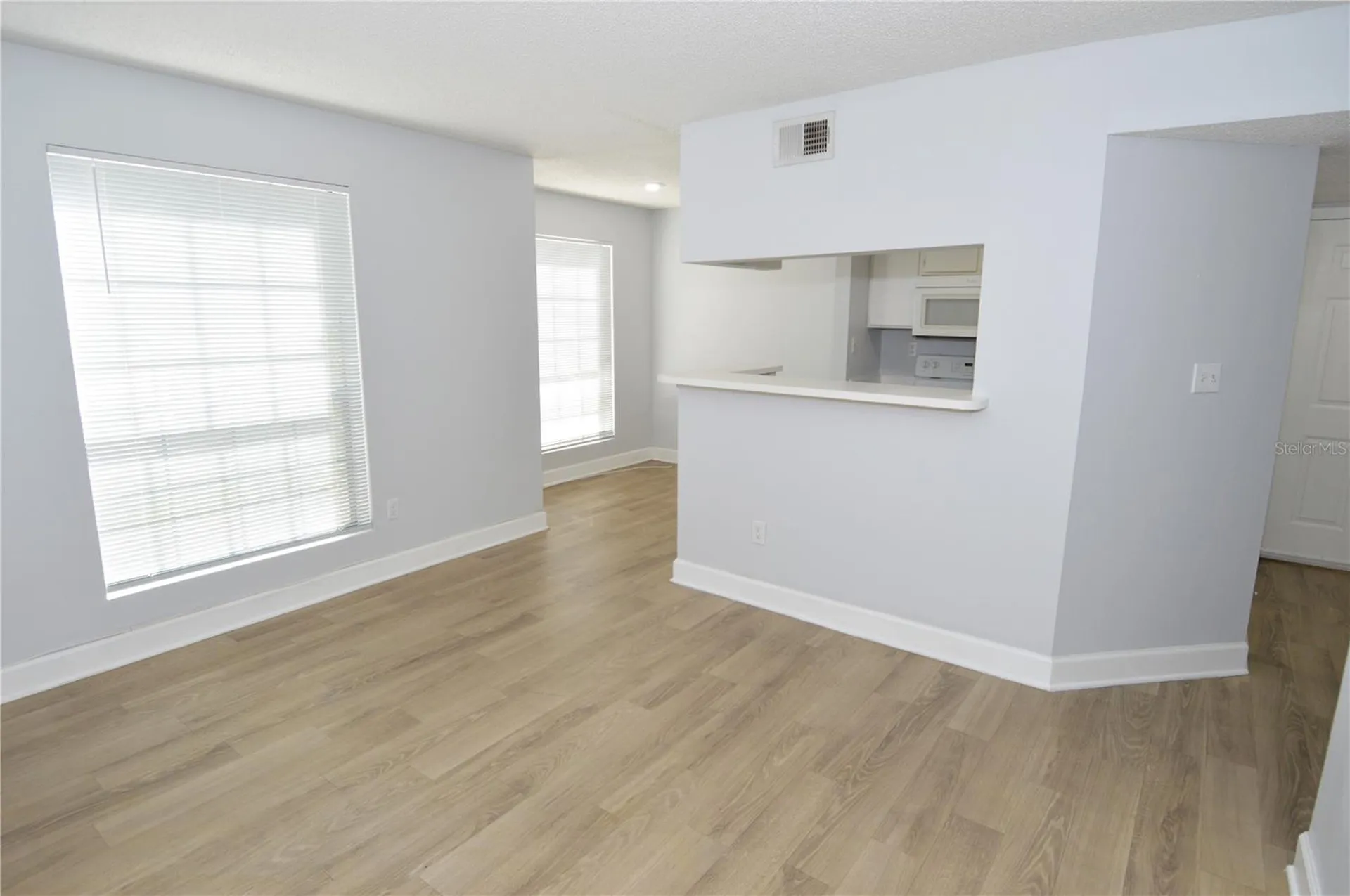 8758 Mallard Reserve Drive Tampa FL 33614