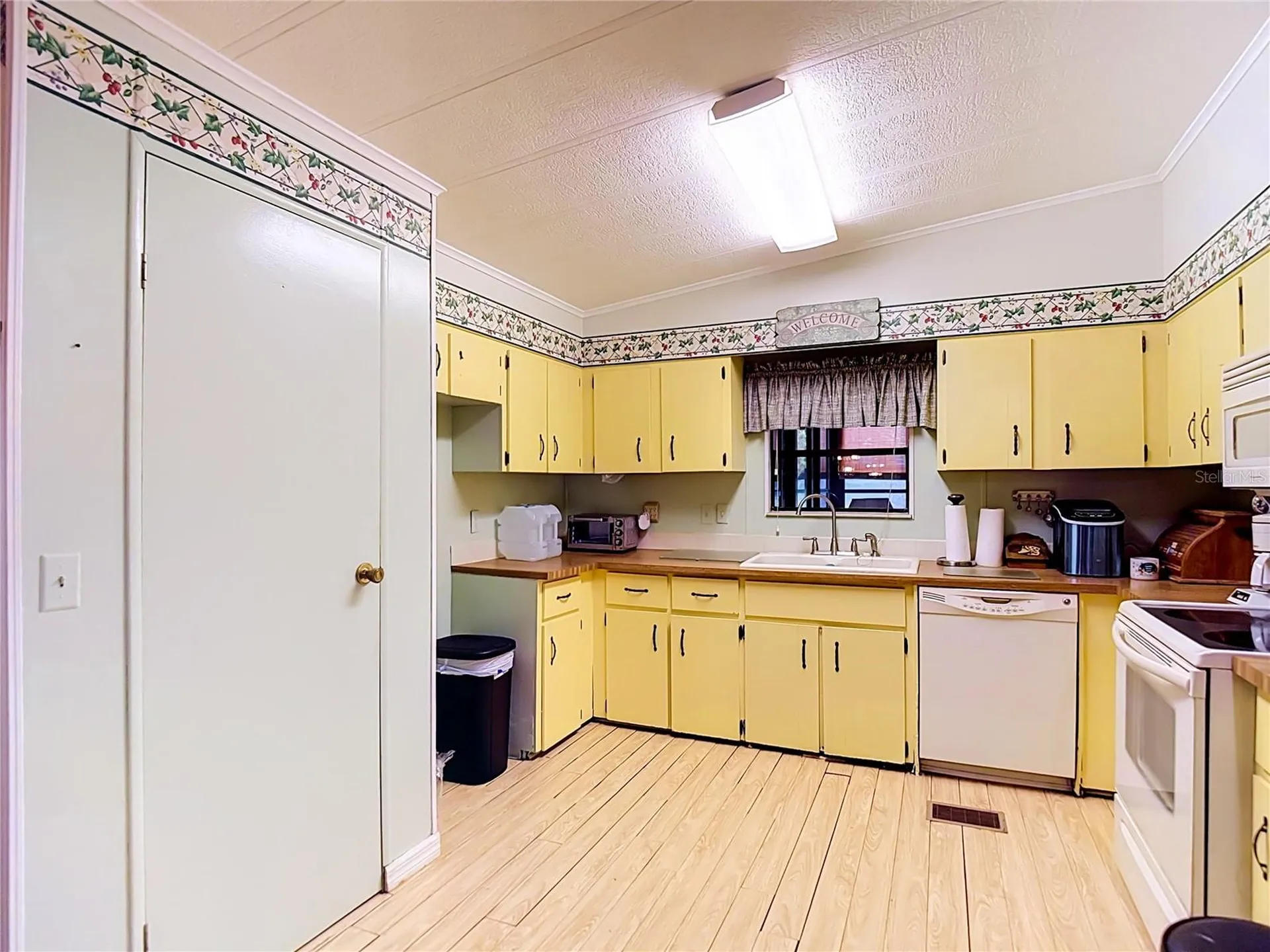 7386 Highpoint Boulevard Brooksville FL 34613