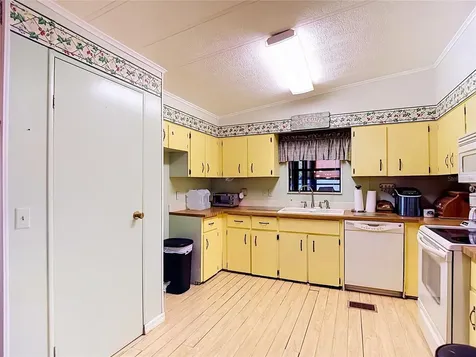 7386 Highpoint Boulevard Brooksville FL 34613