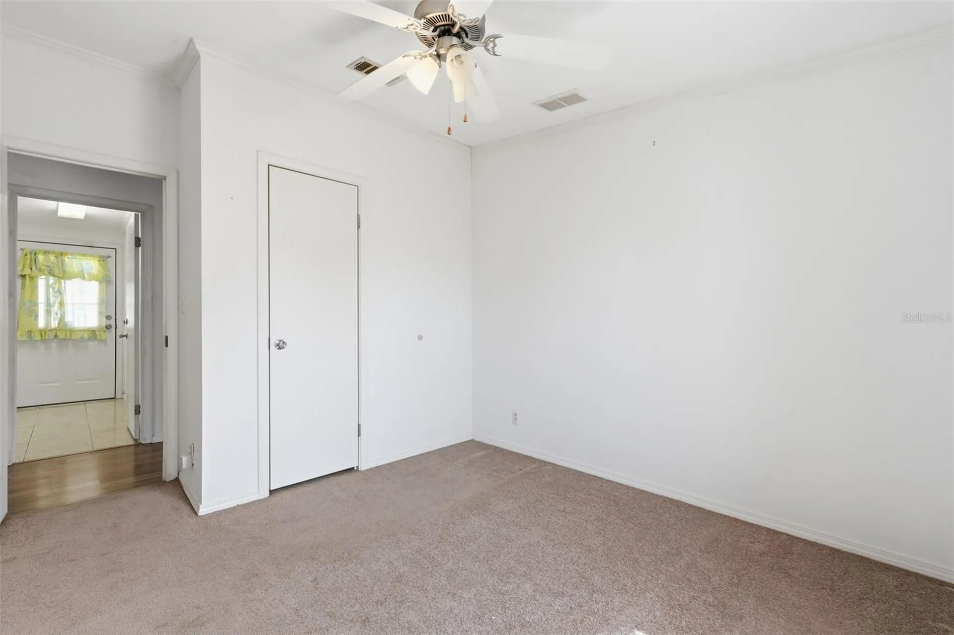 39206 Flora Avenue Zephyrhills FL 33542