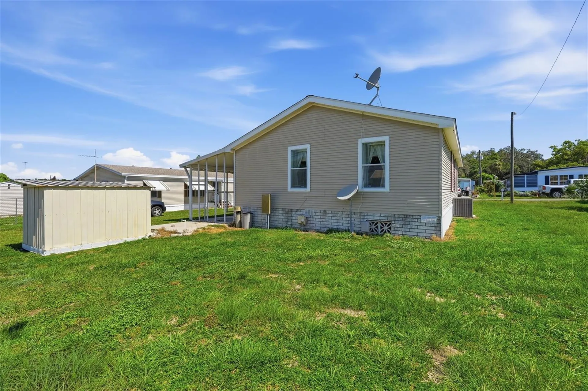 39206 Flora Avenue Zephyrhills FL 33542