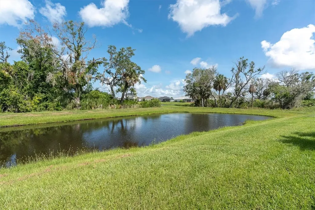 10815 Fieldstone Drive Palmetto FL 34221