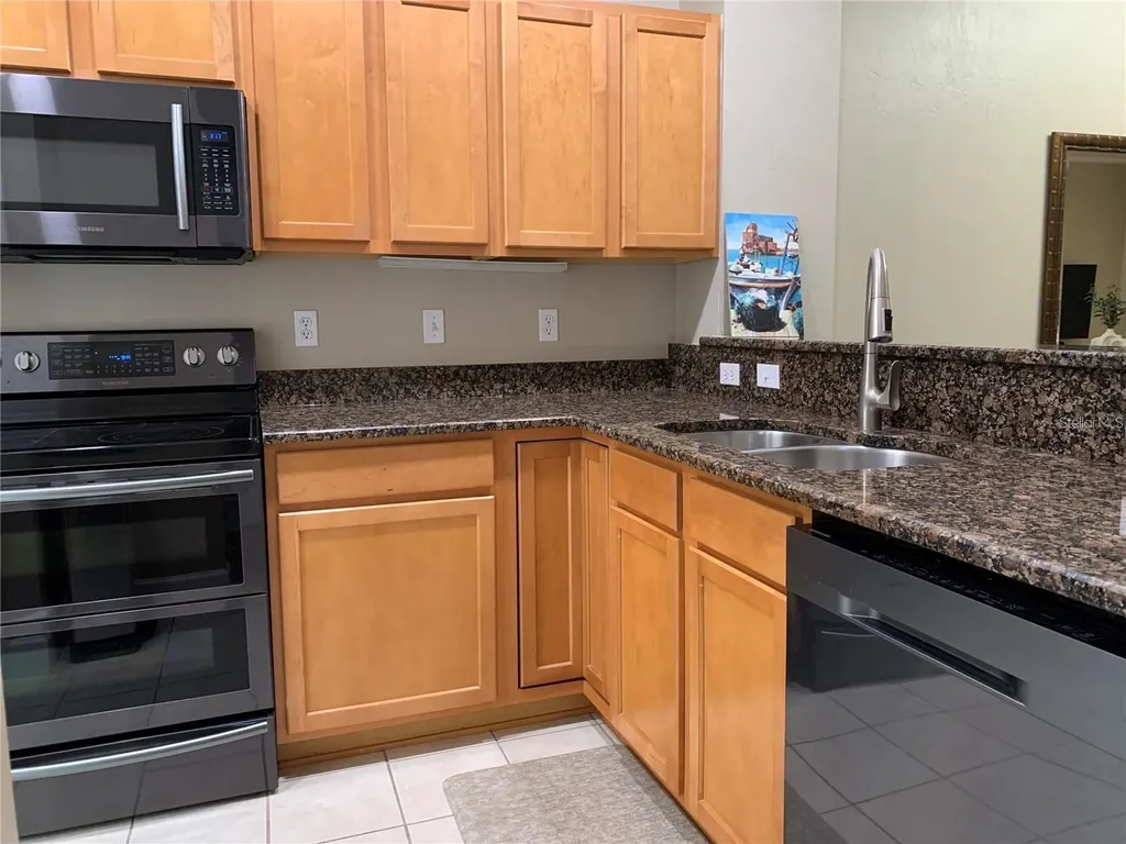 887 NW 21st Avenue Gainesville FL 32609