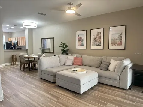 887 NW 21st Avenue Gainesville FL 32609