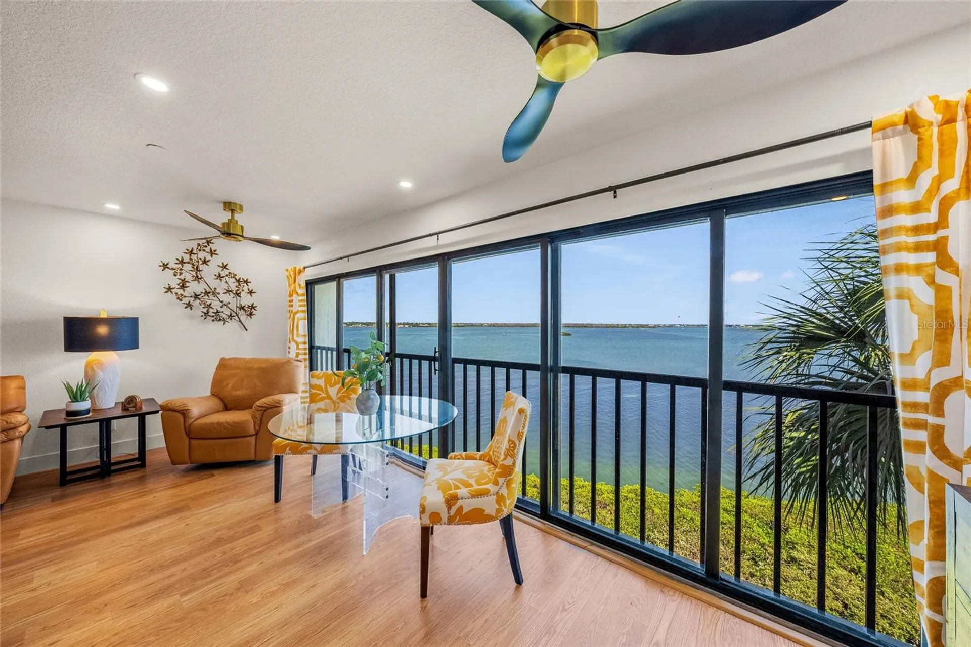 1591 Beach Road Englewood FL 34223
